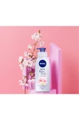 Değerli Yağlar Içeren Vücut Losyonu 400ml, Kiraz Çiçeği, Jojoba Yağı, Normal Ve Kuru Ciltler - 3