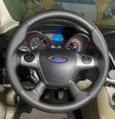 DİKİŞLİ DİREKSİYON KILIFI NOKTALI DERİ KARBON DERİ SİYAH DİKİŞLİ F. FOCUS 2012-13-14 İÇİN thumbnail 1