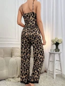 Kadın Ip Askılı Yakası Dantelli Bluz Ve Pijama Sandy Ikili Takım thumbnail 4