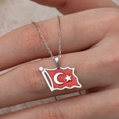 Gümüş Türk Bayrağı Kadın Kolye thumbnail 1