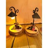 Sokak Lambası Altındaki Sevgili Çift Işıklı Biblo thumbnail 1