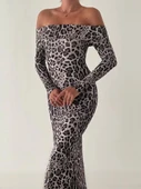 Kadın Madonna Yaka Dalgıç Kumaş Leopar Desen Maxi Boy Derin Yırtmaçlı Elbise - 8