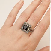 Oltu Taşı Kaşlı Kare Model Kadın Yüzük thumbnail 1