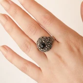 Yıldız Desenli  Oltu Taşı Kaşlı  Kadın Yüzük - 3