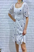 Mavi Kemerli Kare Yaka Elbise - 1