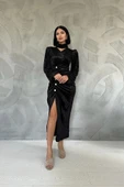 Siyah Taşlı Büzgülü Elbise - 1