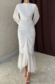 Beyaz Önü Büzgülü Şifon Elbise - 3