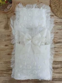 Yenidoğan İzmir İncisi Tül İşlemeli Pamuklu Fiyonklu Kundaklı Lüks 3lü Alt Açma Seti Ekru - 1