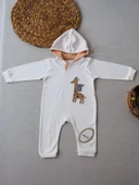 6-9 9-12 Ay Ef Çizgi Boy Fermuarlı Zürafa Nakışlı Kapşonlu Kız Erkek Bebek Tulumu Ekru - 1