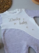 0-3 3-6 Ay Lucky Baby Nakışlı Es Çizgi Boy Şapkalı Erkek Bebek Tulumu Kahvemelanj thumbnail 2