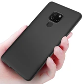 Mate 20 X ile Uyumlu Soft Silikon Kılıf Siyah - 1