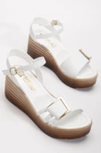 Olmo Kadın Beyaz Cilt Günlük Ortopedik Taban Sandalet - 2