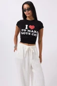 Nakış Detay Baskılı Crop T-Shirt - 1