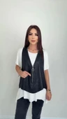 Kadın Kısa Kollu Yuvarlak Yaka Viskon Bluz + Kolsuz Fermuarlı çatlak Deri Yelek - 4