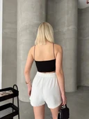 Tek yırtmajlı şort etek - 2