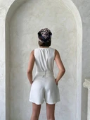 Kuşaklı şortlu tulum - 5