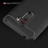 Xiaomi Pocophone F1 ile Uyumlu Kamera Korumalı Darbe Önleyici Carbon Brushed Silikon Kılıf - 4