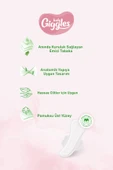 Giggles Lady Soft Hijyenik Ped Normal Dev Fırsat Paketi 96 Adet thumbnail 4