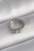 316L Çelik Gümüş Renk Kare Zirkon Taşlı Tragus Piercing - 1
