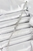 Pirinç Gümüş Renk Zirkon Taşlı Balık Sırtı Kadın Bileklik - TJ-BB7069 - 2
