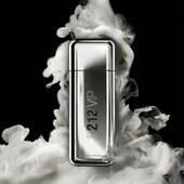 Carolina Herrera 212 Vip Men EDT 100 ml Erkek Parfümü - 3
