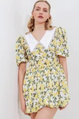2478 Çiçekli Mini Elbise - Sarı - 1