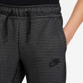 NİKE NSW Tech Fleece Pant Winterized Çocuk Eşofman Altı FJ6025-010 thumbnail 6