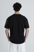 Siyah Halat Detaylı Tasarım T-Shirt - 5