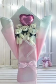 Yumoş Beyaz Ayıcıklı Pembe Peluş Ayıcık Buketi – Kalpli Balonlu Romantik Hediye - 6
