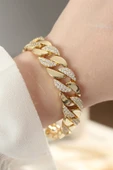 Vip Seri Pirinç Zirkon Taşlı Gold Renk Gurmet Bileklik - TJ-BB6049 - 1