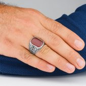 Oval Dikdörtgen Tasarımlı Kırmızı Akik Taşlı Gümüş Erkek Yüzük thumbnail 2