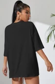 Kadın Siyah  Oversize Kesim Bisiklet Yaka Oversize Tişört - 5