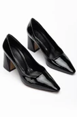 Kadın Kalın Topuklu Stiletto Siyah Rugan Düz Model Sivri thumbnail 1
