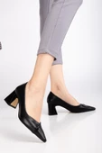 Kadın Topuklu Ayakkabı Siyah V Yüzlü Biyeli Sivri Kalıp thumbnail 2