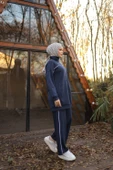 Fermuarlı Kısa Sade İkili Tesettür Eşofman Takımı - (38-46) - 71230 - Lacivert thumbnail 6