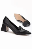 Kadın Topuklu Ayakkabı Siyah Sivri Tokalı Kalın Topuklu thumbnail 1