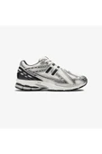 New Balance 1906R Silver Metallic Sneaker - 2