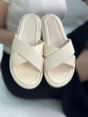 Günlük Kadın Hasır Çapraz Bant Yumuşak Dikişli Taban Hafif Yazlık Rahat Terlik 065 - 1