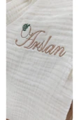 gros shop 4 Katlı Müslin 2'li Kimono Bağcıklı Tulum %100 Pamuk Organik (Kişiye Özgü İsimli Nakış Desenli) - 2