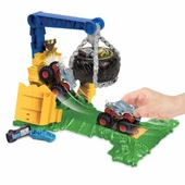 Hot Wheels Monster Trucks Arenada Rhinomite Mücadelesi Oyun Seti HTP18 - 3