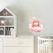 Pembe Bulut Üzerinde Uyuyan Pembe Yeleli Sevimli Aslan Yavrusu Duvar Çıkartması thumbnail 1