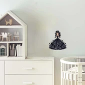 Siyah Kalpli ve Siyah Elbiseli Prenses Duvar Sticker'ı thumbnail 1