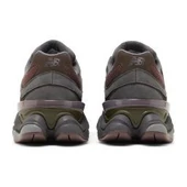 New Balance 9060 Truffle - 4