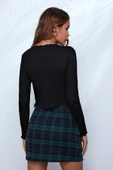 Kadın Siyah Uzun Kollu Önden Bağlama Detaylı Crop Top Bluz - 2