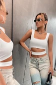 Kadın Beyaz Göbek Dekolteli Crop Top Bluz - 1
