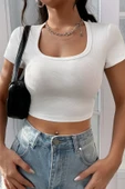 Kadın Beyaz Yarım Kol Düz Yaka Crop Top Bluz - 5