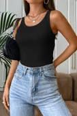 Kadın Siyah Kolsuz Kalın Askılı Uzun Crop Top Bluz & Atlet - 4