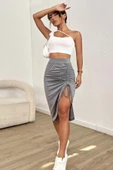 Kadın Beyaz Tek Omuzlu Çapraz Askılı Crop Top Büstiyer - 4