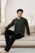 Erkek V Yaka Önden Düğmeli Pamuk Likra Mevsimlik Uzun Kol Cepli Pijama Takımı - 12