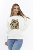 Kadife Ayıcıklar Desenli Şardonlu (İçi Polarlı) Ekru Regular Fit Bisiklet Yaka Kadın Sweatshirt - 1